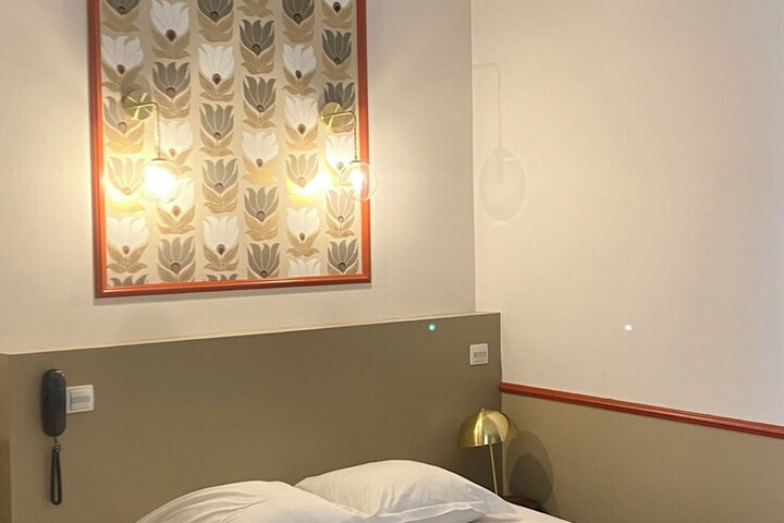 Room 36 of 59