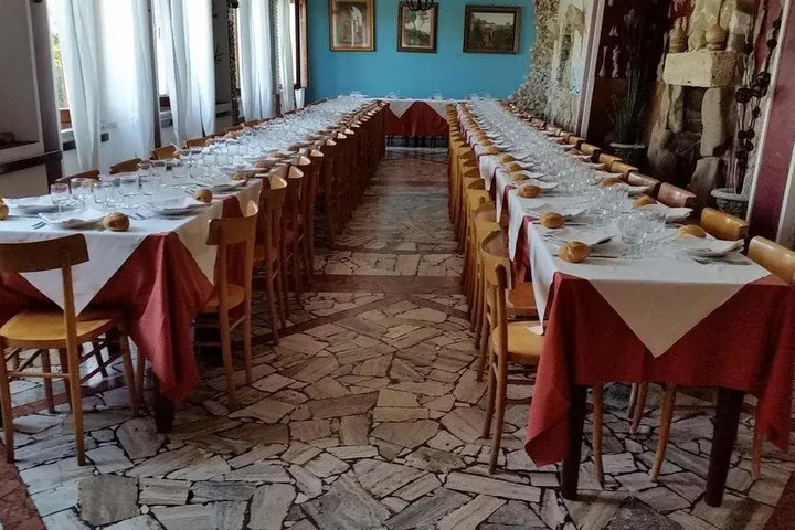 Dining 13 of 13