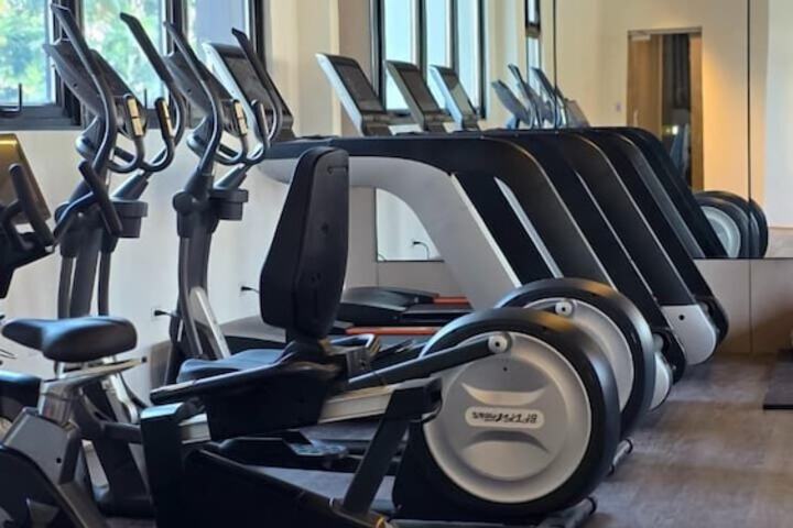 Health and Fitness 25 of 34