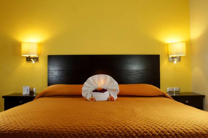 Room 8 of 35
