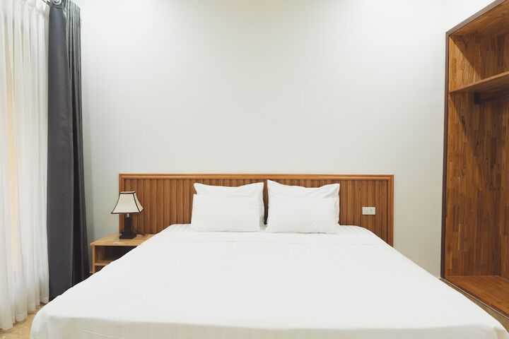 Room 6 of 91