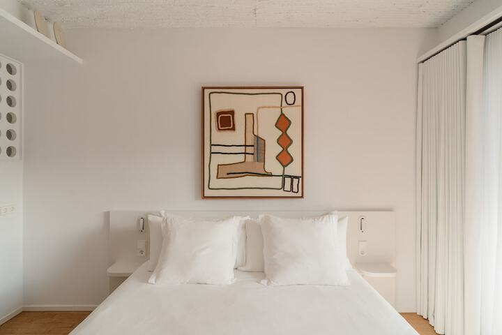 Room 19 of 80