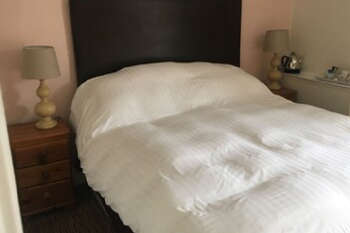Room 46 of 85