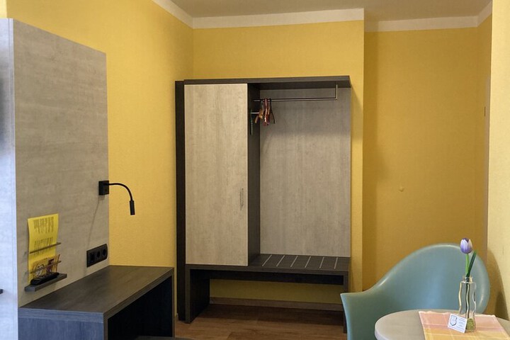 Room 34 of 58