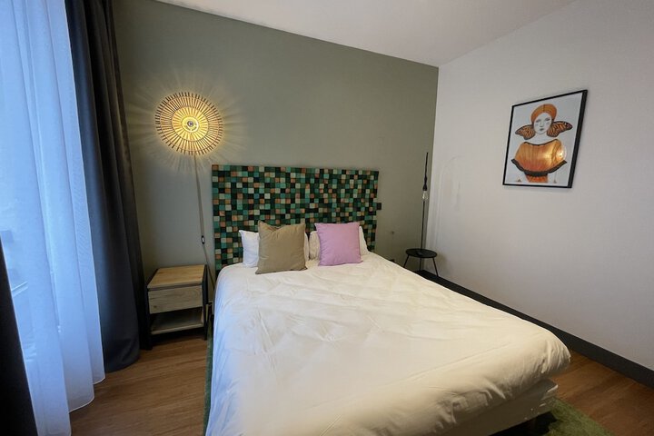 Room 11 of 55