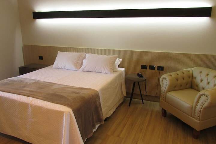 Room 8 of 69