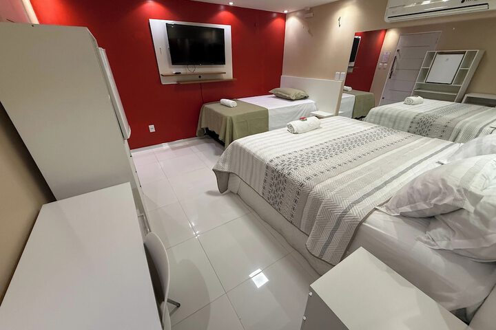 Room 45 of 76
