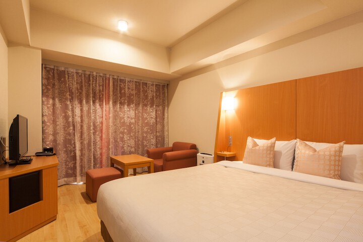 Room 14 of 84
