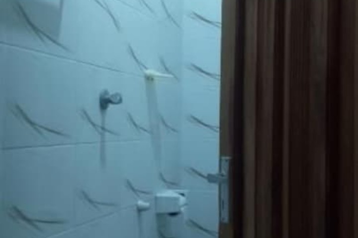 Room 19 of 36