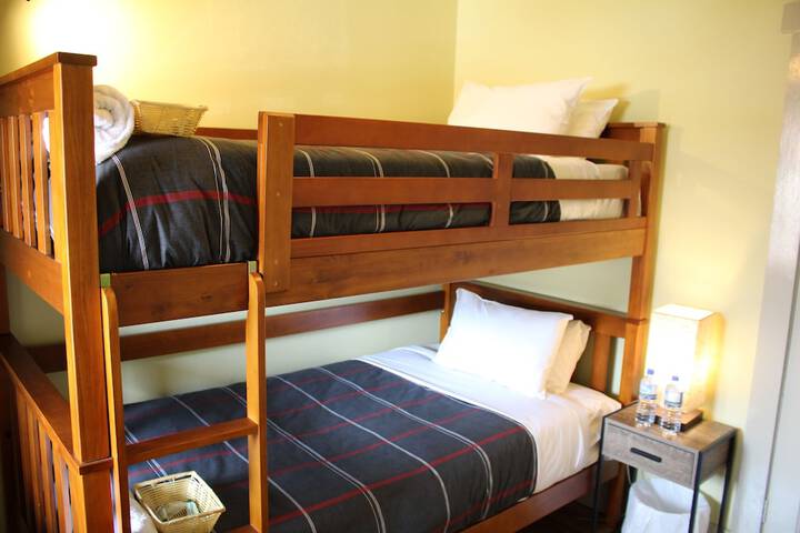 Room 26 of 61