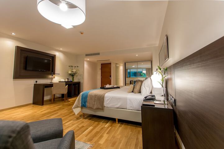 Room 16 of 47