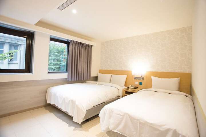 Room 21 of 72