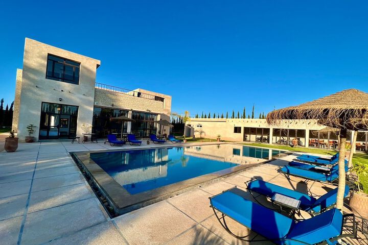 Pool 117 of 153