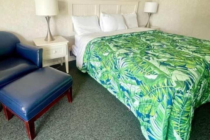 Room 3 of 11