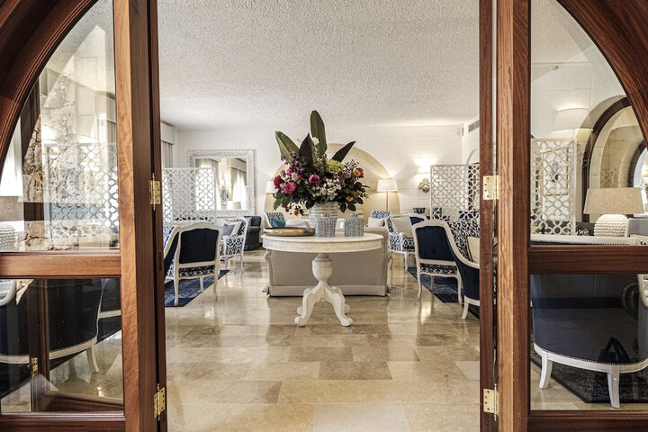 Lobby Entry