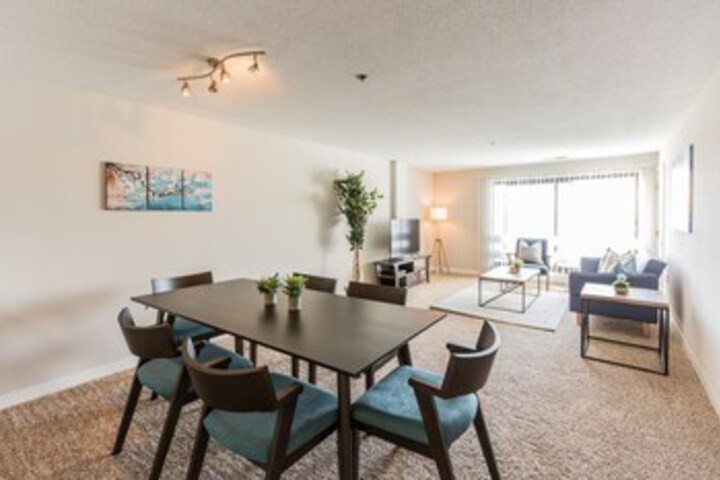 Room 207 of 307