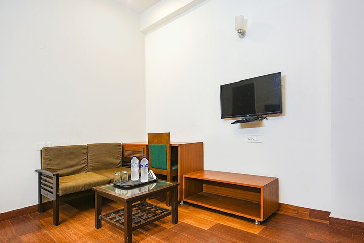 Room 21 of 36