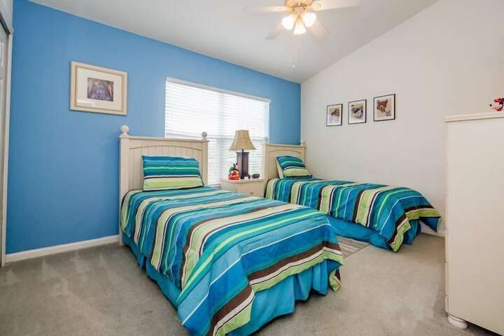 Room 4 of 24