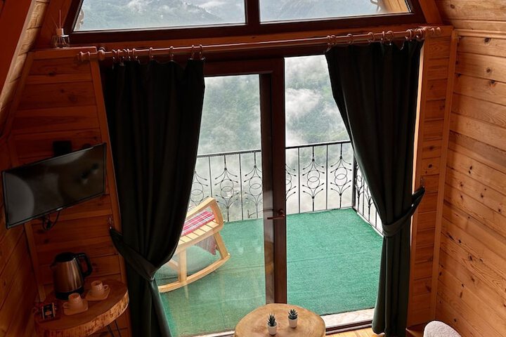 Room 5 of 26