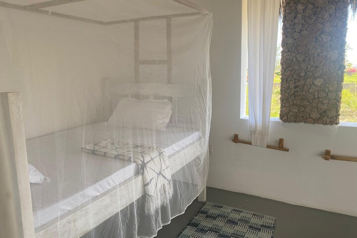 Room 2 of 20