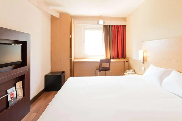 guest_rooms
