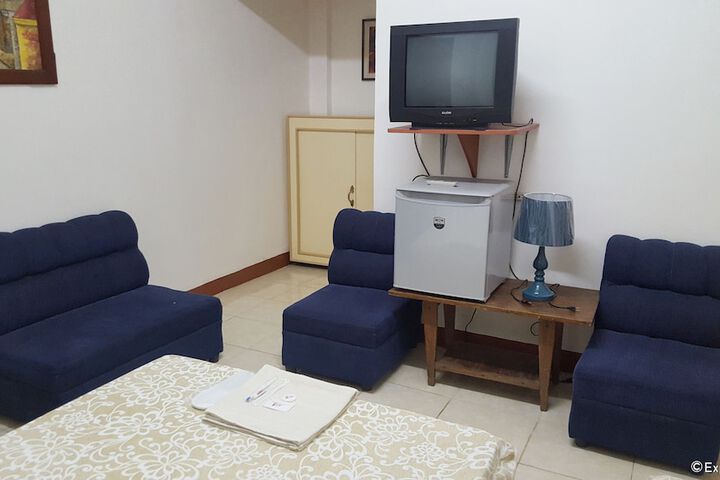 Room 19 of 48