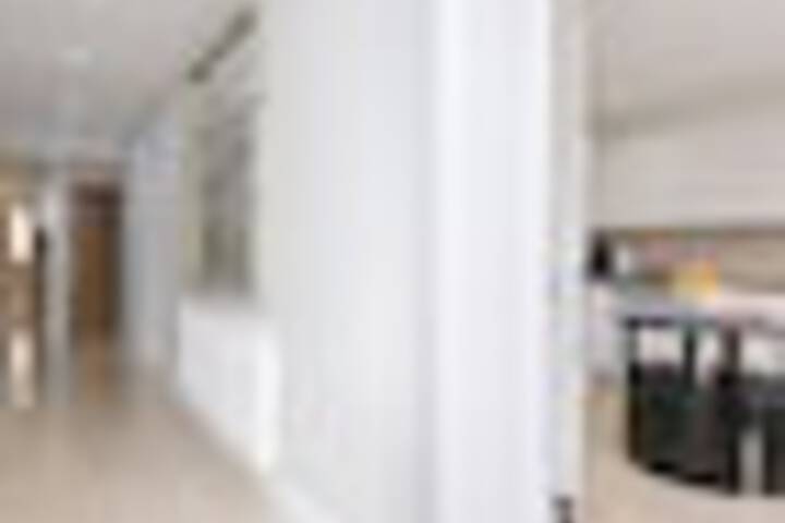 Ballroom/Hall 131 of 171