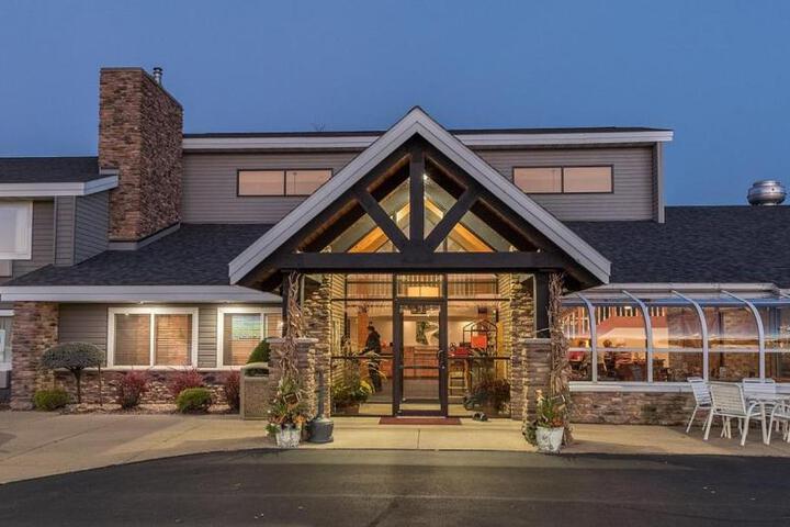 Image of River District Hotel