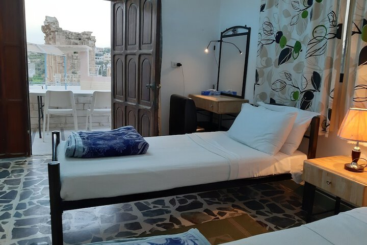 Room 19 of 50