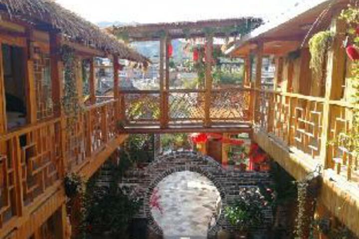 Waiting For You at Yunshuiyao Inn