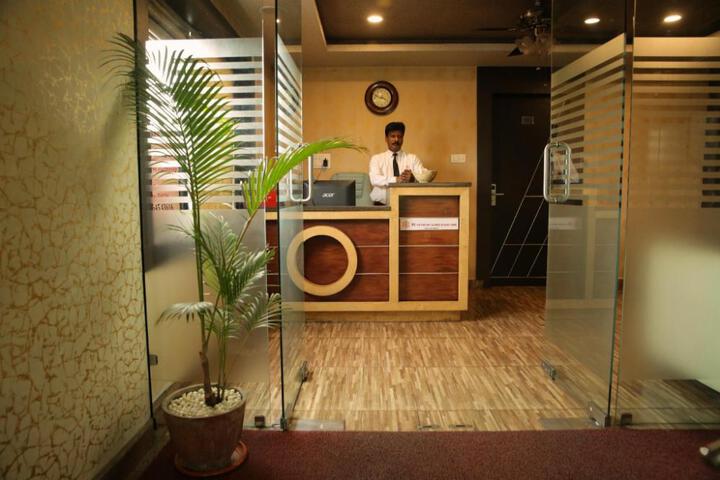 Lavens-The Boutique Residence & Banquet-Fully Vaccinated Staff