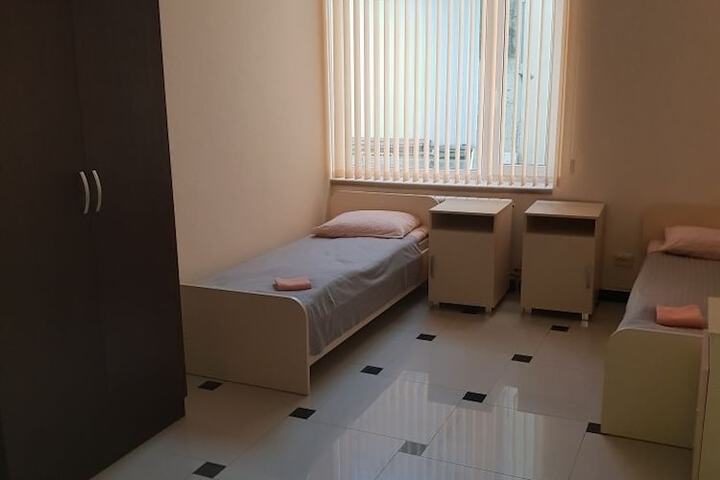 Room 14 of 22