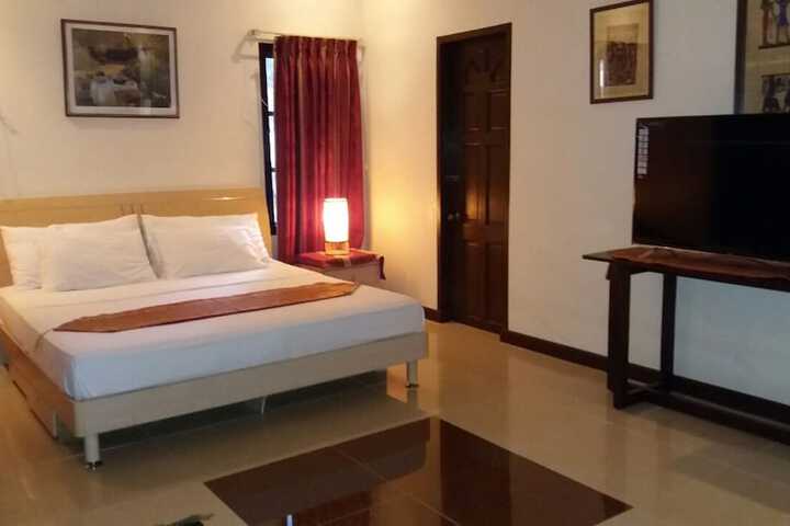 Room 5 of 71