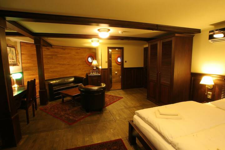 Room amenity