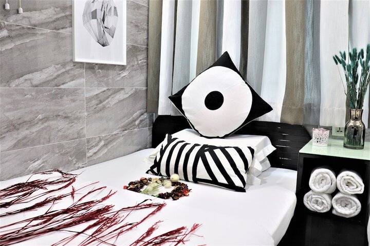 Room 4 of 41
