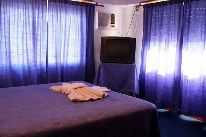 Room 7 of 31