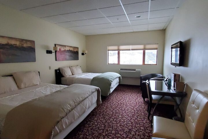 Room 18 of 206