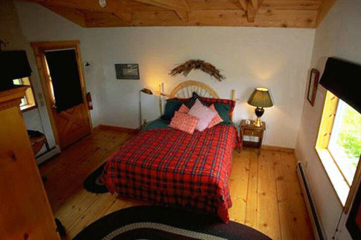 Room 4 of 15