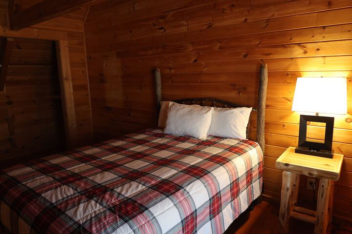 Room 52 of 299