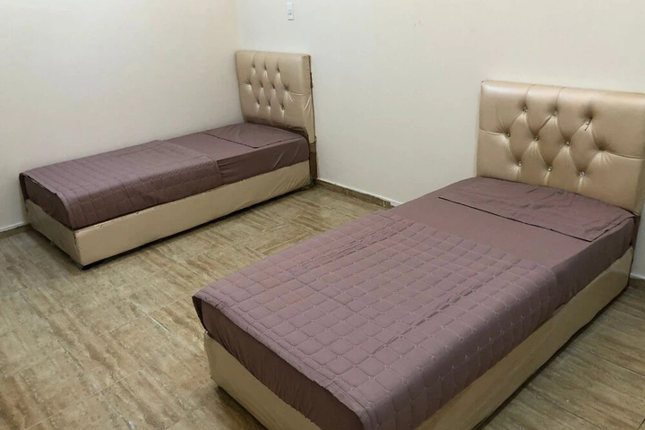 Room 4 of 5