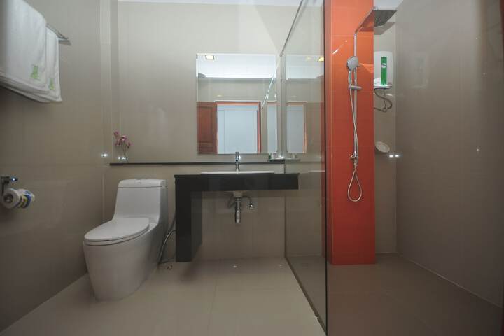Room 20 of 42