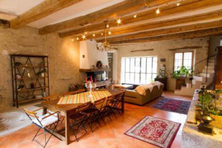 LE DOMAINE DE LA VALLE E