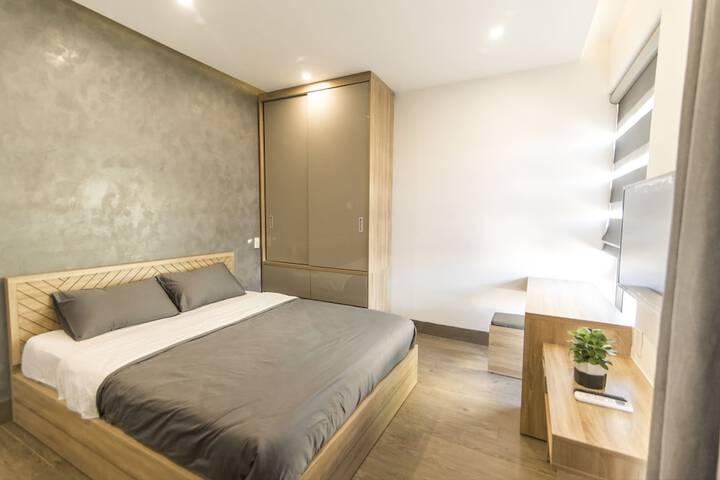 Room 12 of 41