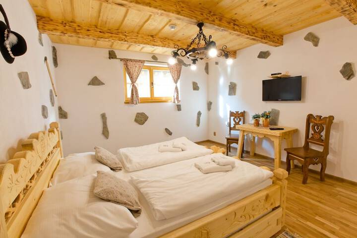 Room 8 of 56