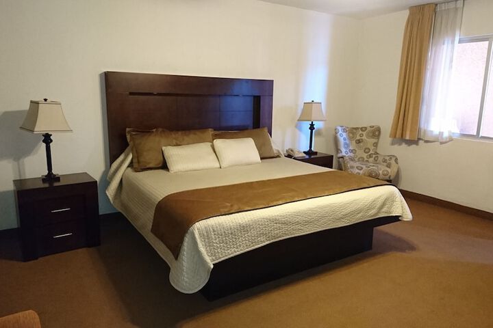 Room 10 of 47