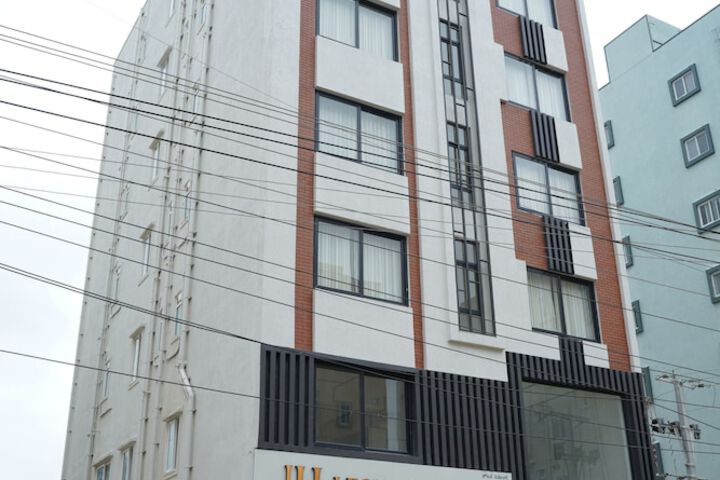 Hotel 19 of 19