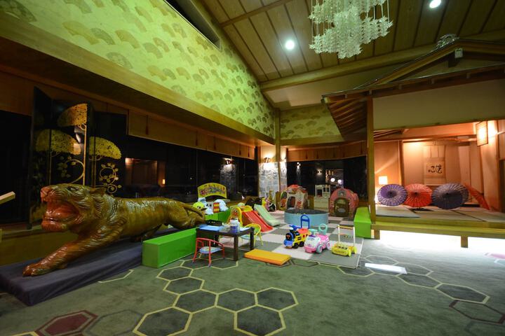 Hotel Interior 4 of 44