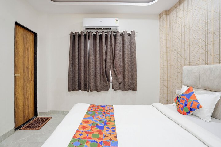 Room 18 of 22