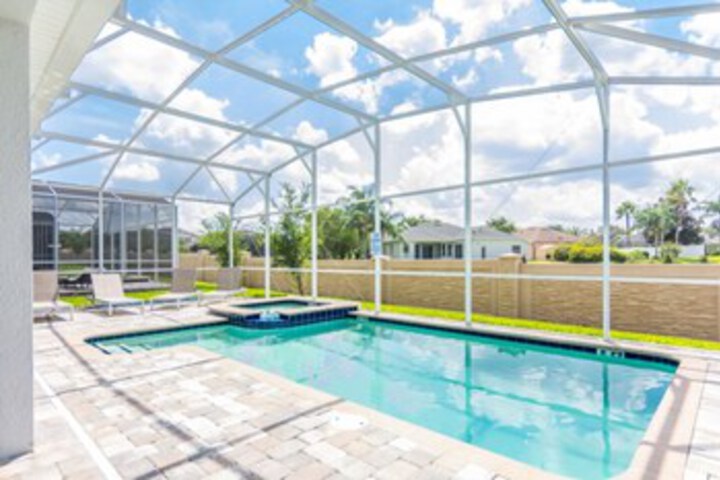 Pool 35 of 73