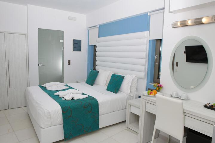 Room 7 of 17